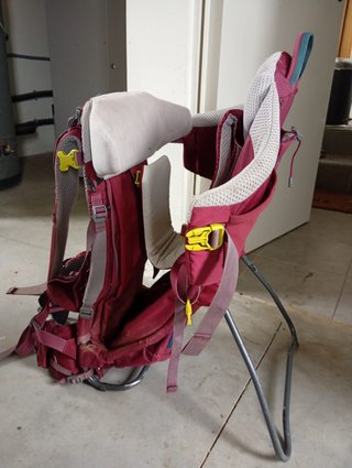 Seggiolino da trekking per neonati Deuter