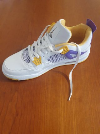Jordan 4 Lakers Morado Blanco Amarillo