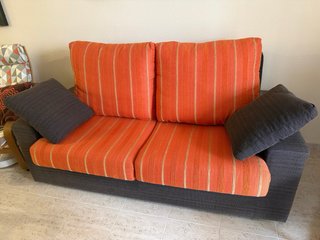 Sofá Cama Tela Naranja y Marrón