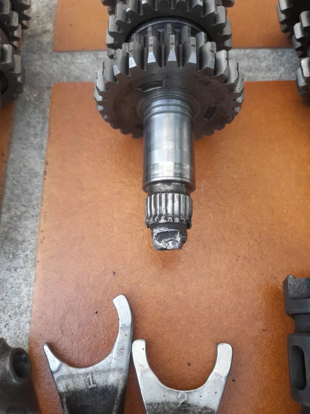 2Cajas de cambios Yamaha XTZ660 3YF