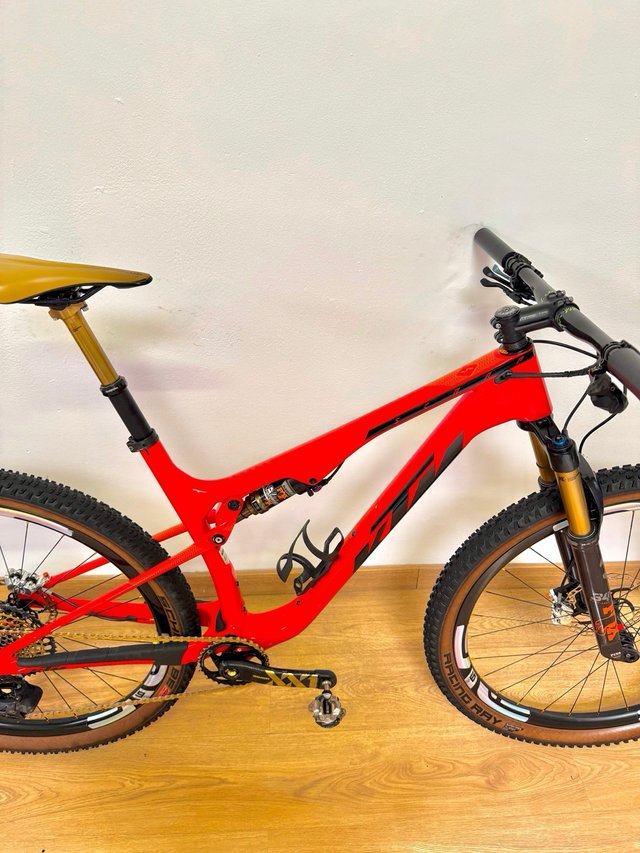 KTM SCARP EXONIC AXS Full Carbon T-L