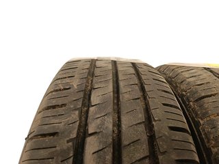NEUMATICO 17570R14C93T