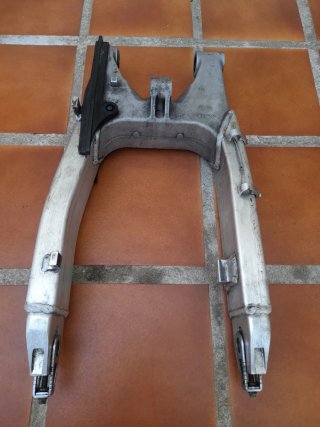 Basculante Honda CBR 600 (2000)