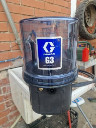 Bomba de engrase automático