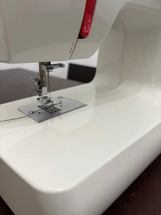 Máquina de coser Alfa 720+