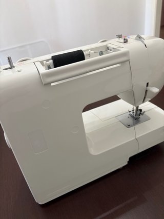 Máquina de coser Alfa 720+
