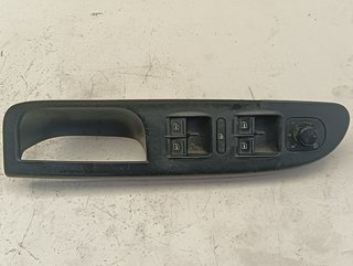 MANDO ELEVALUNAS DELANTERO IZQUIERDO VOLKSWAGEN P
