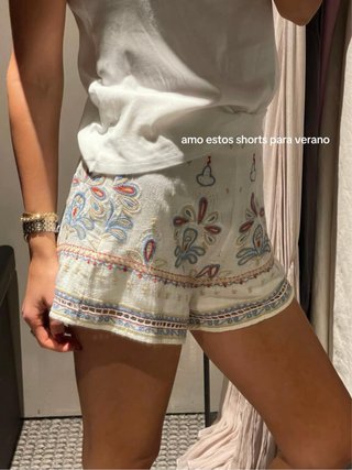 Shorts bordados Zara
