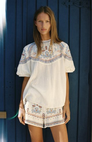 Shorts bordados Zara