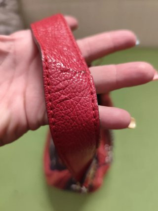 Bolso Guess Rosa Acolchado