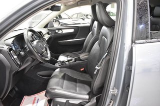 Volvo XC40 1.5 T5 PLUG-IN HYBRID 261 CV 2WD MOMENTUM