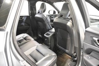 Volvo XC60 R-DESIGN 2.0 T8 PLUG-IN HYBRID TWIN ENGINE AWD 390 CV GEARTRONIC