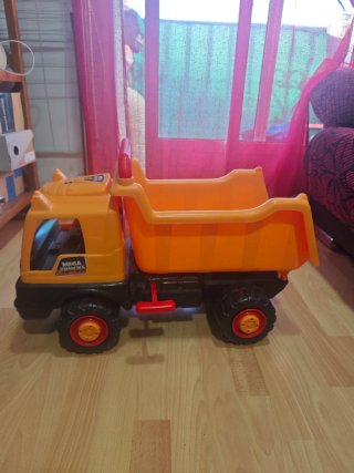 Camión de Juguete Grande Naranja