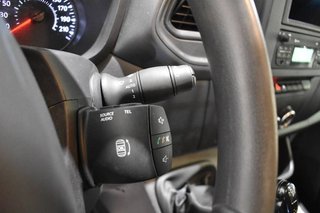 Renault Master VOLQUETE CAJA ABIERTA 3.5T L2 2.3 DCI 135 CV BASCULANTE HIDRÁULICO