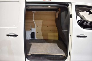 Peugeot Expert FURGÓN LARGA 2.0 BLUEHDI 120 CV S&S ASPHALT