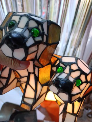 Lámpara estilo Tiffany Perros