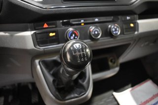 Volkswagen Crafter FURGÓN COMBI 35 L4H3 2.0 TDI 140 CV 7 PLAZAS