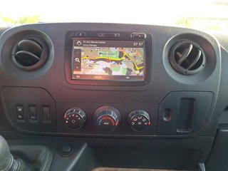 Renault Master FURGÓN COMBI 3.5T L2H2 2.3 DCI 130 CV 7 PLAZAS
