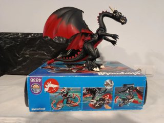 Dragón Playmobil 4838 Negro y Rojo