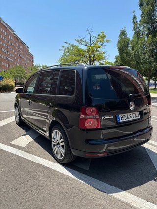 Volkswagen Touran Highline Restyling ‼️ 7 plazas‼️