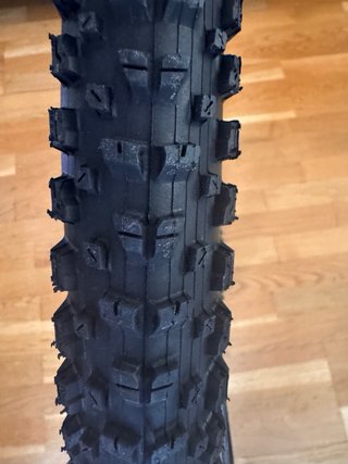 Cubierta Maxxis Rekon 29x2.4 Tubeless EXO NUEVA