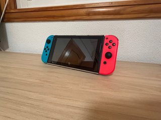 Nintendo Switch V2 + Accesorios | ¡Como nueva!