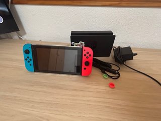 Nintendo Switch V2 + Accesorios | ¡Como nueva!