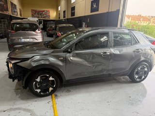 KIA Stonic mayo 2026 1700 km tengo paragolpes