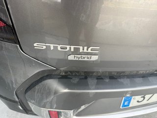 KIA Stonic mayo 2026 1700 km tengo paragolpes