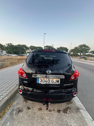 Nissan Qashqai+2 2010