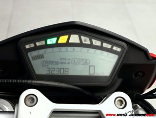 DUCATI HYPERSTRADA ¿A2?