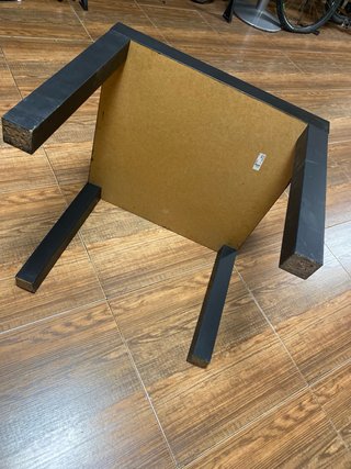 Mesa baja negra Ikea
