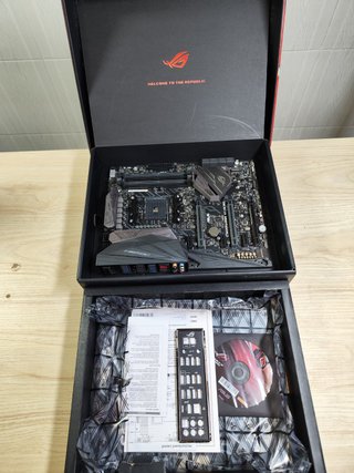 ASUS ROG Crosshair VI Hero X370 AM4