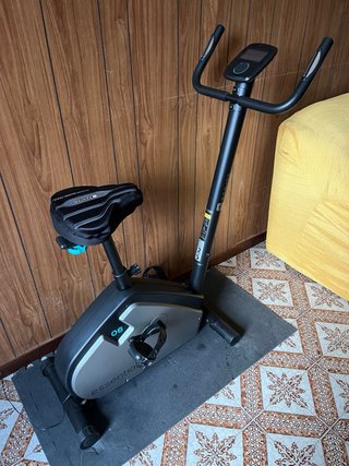 Cyclette Domyos Essential+ Decathlon