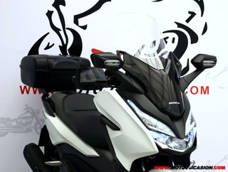 HONDA FORZA 125 -APTA B Y A1-