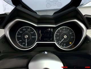 YAMAHA X-MAX 300 -APTA A2-
