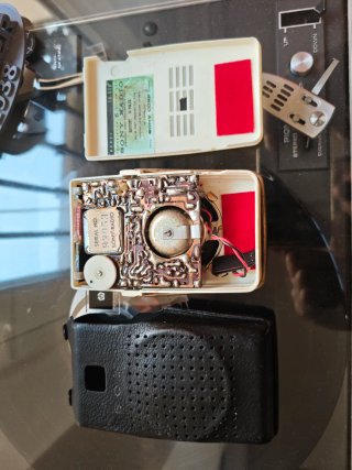 Radio Transistor Sony TR 610 funciona.