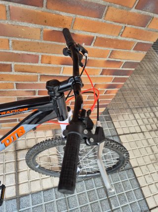 Bicicleta MTB 26 Talla L DTB Tracker.