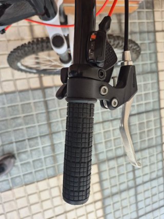 Bicicleta MTB 26 Talla L DTB Tracker.