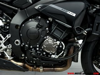 YAMAHA MT-10