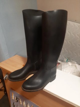 Botas de agua negras altas