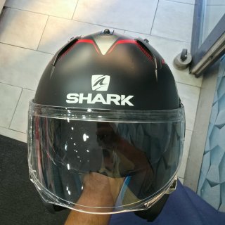 Casco de moto modular