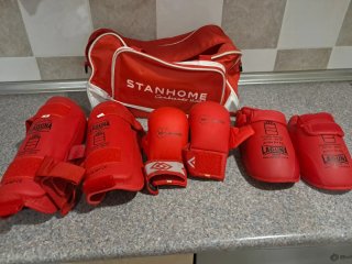 Lote Protecciones Karate Rojo