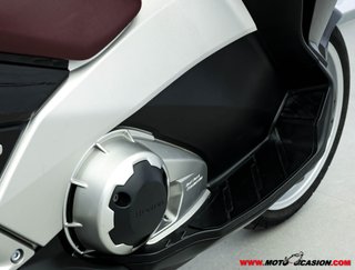 HONDA INTEGRA 700 -A2-