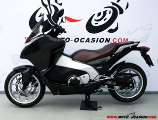 HONDA INTEGRA 700 -A2-