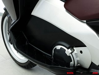 HONDA INTEGRA 700 -A2-