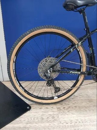 Bicicleta de montaña 29" Atractor Trail 1.12 negro