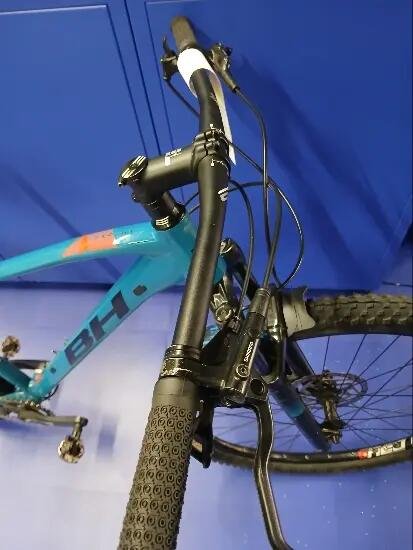 BH Expert 29' size M