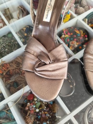 Sandalias Mascaró doradas talla 38