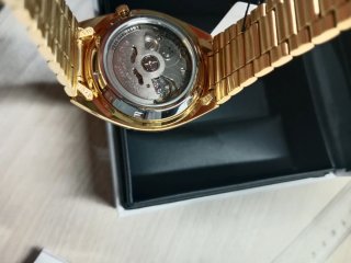 Reloj Seiko 5 SNXL72K Dorado Automático